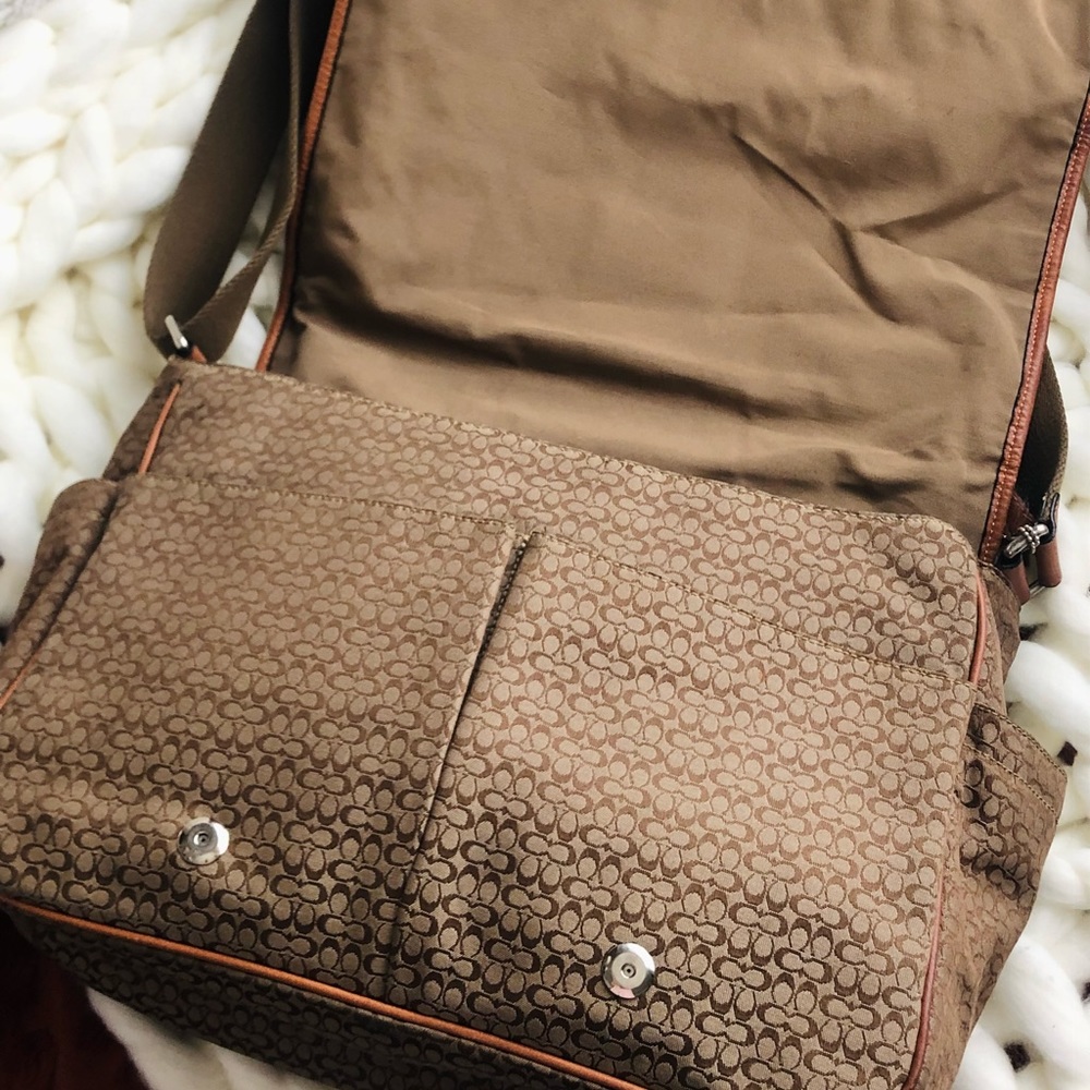 Coach Large Mini Signature Tote Khaki Tan Canvas Jacquard and Leather - Picture 5 of 16